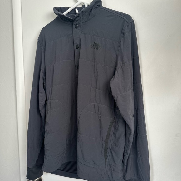The North Face Other - The North Face Men's 1/4 Snap Gray Jacket
